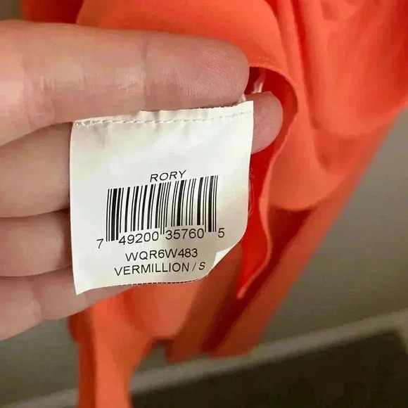 BCBGMAXAZRIA Rory Sleeveless Dress High-Low Hem - Picture 15 of 15